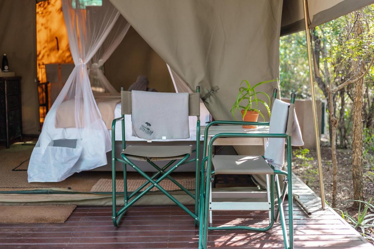 Umkumbe Bush Lodge - Luxury Tented Camp เขตอนุรักษ์พันธุ์สัตว์ป่าซาบีแซนด์ ภายนอก รูปภาพ