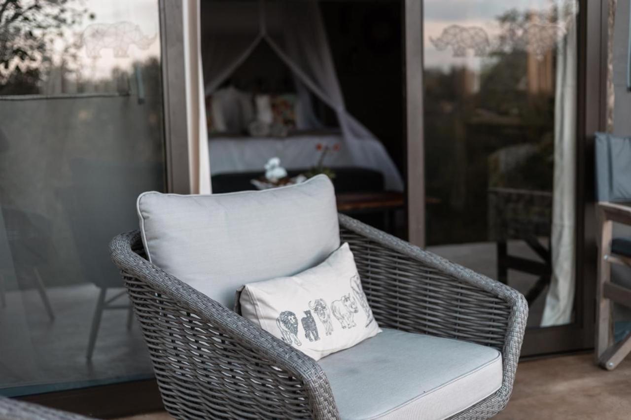 Umkumbe Bush Lodge - Luxury Tented Camp เขตอนุรักษ์พันธุ์สัตว์ป่าซาบีแซนด์ ภายนอก รูปภาพ